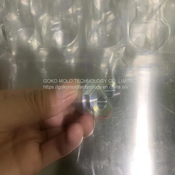 Cheap Cnc Processing Service OEM Factory CNC Processing Precision Aluminum Alloy Fixed Shaft photo-3