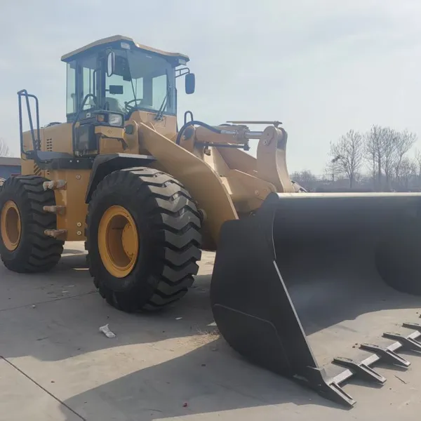 Luzhuang National Standard 50 Loader Cummins Engine, Carrying Capacity of 5 Tons, Unloading Height of 3.5 Meters