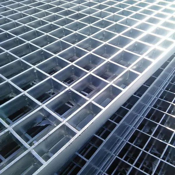 Heavy-Duty Carbon Steel Grating for Industrial Flooring and Walkways photo-1