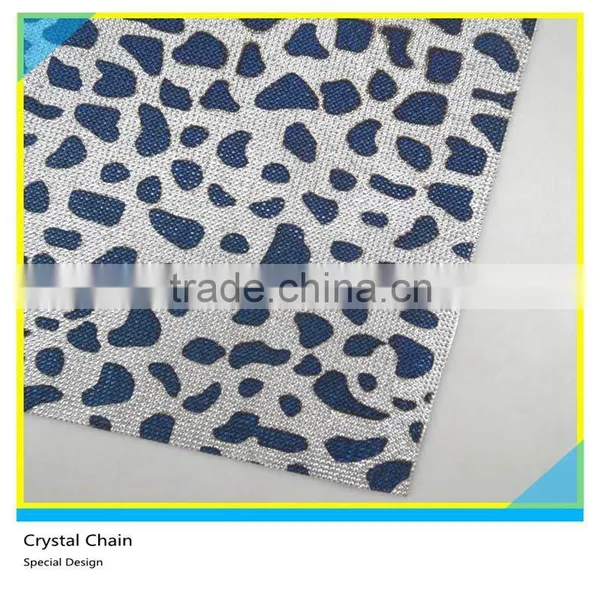 24*40 cm Crystal Strass Glue Roll Sheets For Decoration Light Gold Plastic Heart photo-5