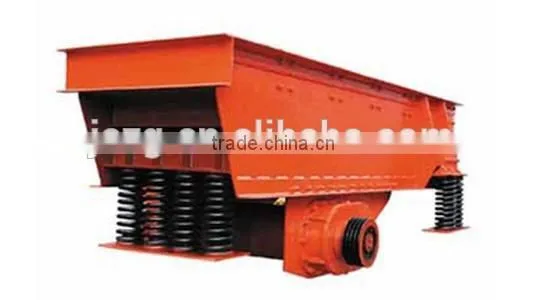 Eccentric Vibrating Feeder Machine For Feeding The Materials To The Crusher In The Production Line