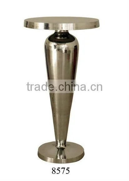 BAR TABLES / BAR FURNITURE / BAR ACCESSORIES