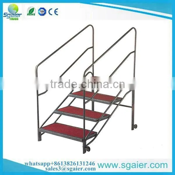 2017 Two Steps With Arm for Metal Folding Stage for Hotel photo-4