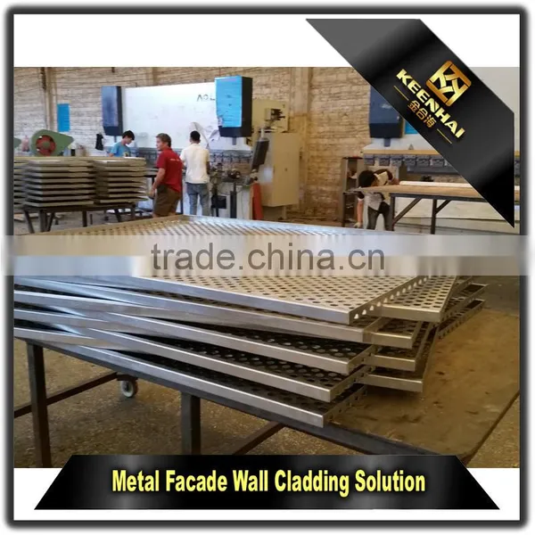 Outdoor Aluminum Decorative Laser Cut Corrugated Fencing Panels photo-3