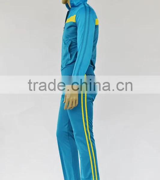 Female Sports Wear With Mesh Panel Polytricot Sets With Hood photo-3