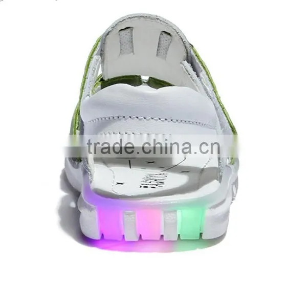 Zm40144b Latest Comfortable Summer Beach Crashworthy Design Sandals for Children photo-5