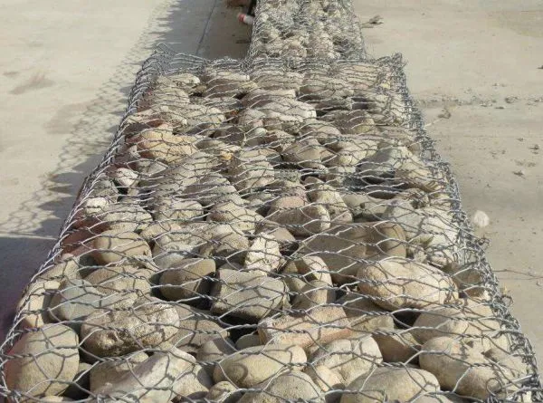 PVC Coated Hexagonal Gabion Mesh Woven Gabion Stone Cage photo-5