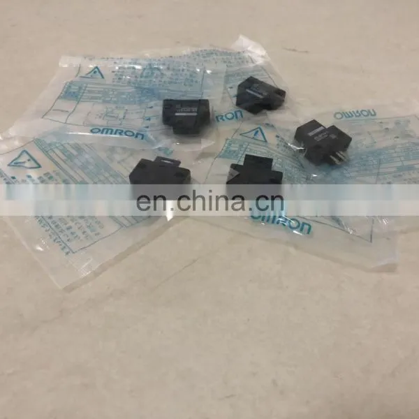 Japan OMRON Miniature Photoelectric Sensor EE-SPY411 photo-5