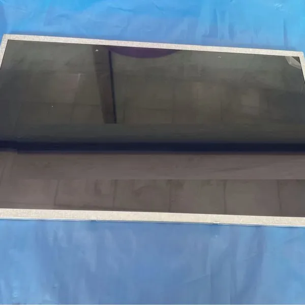 18,5'' ЖК-дисплей с высокой яркостью