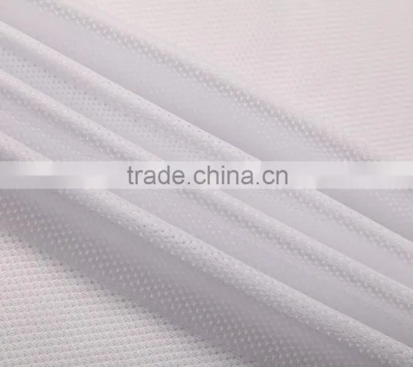 100% Polyester Custom Made Red Mesh Sports Shorts photo-3