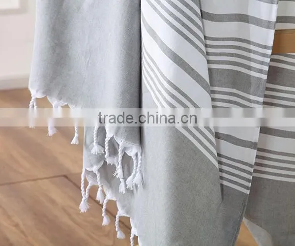 Fouta Beach Towel With Complicated Frigesl / Yarn Dyed Beach Towel Kikoy Beach Towel photo-4