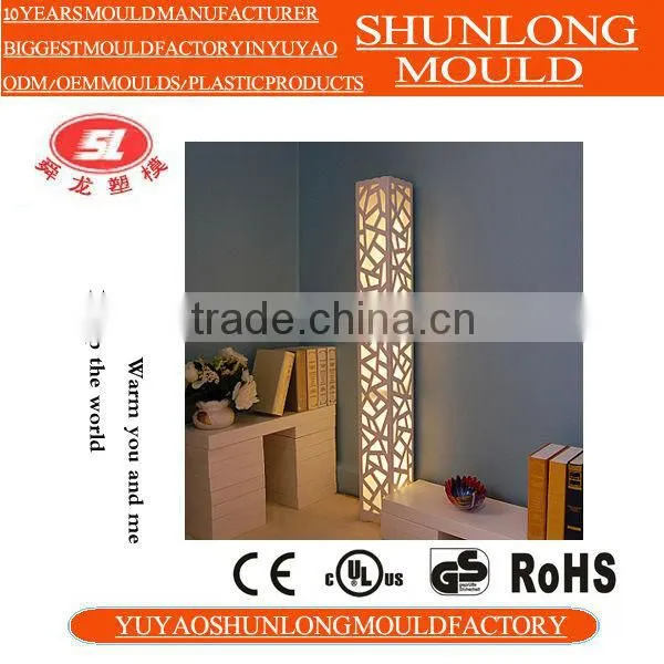 Yuyao Useful Commodity Injection Plastic Desk Lamp Mould photo-3