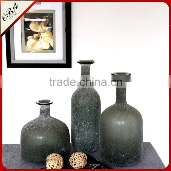 OUBOAO Unique Design Handmade Retro Style Smoke Gray Matte Glass Flower Vase