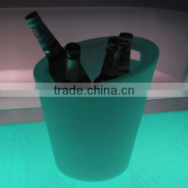 Colourful Waterproof Led Lighting up Ice Bucket for Party photo-3