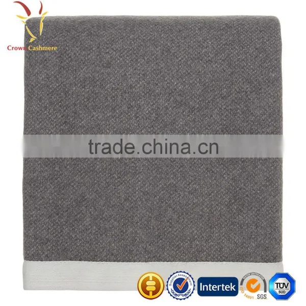 Knitted Solid Cashmere Blanket photo-5