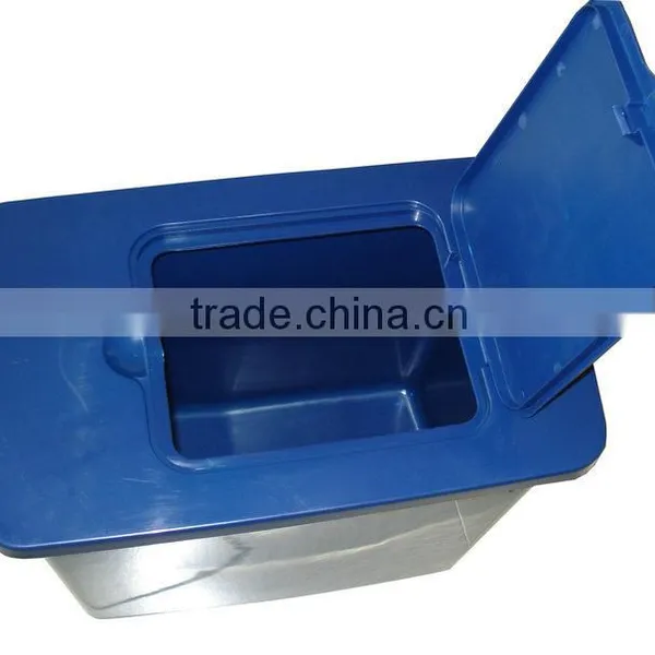2015 New 30L Plastic Pet Chow Container Storage Box Dog Food Container photo-2