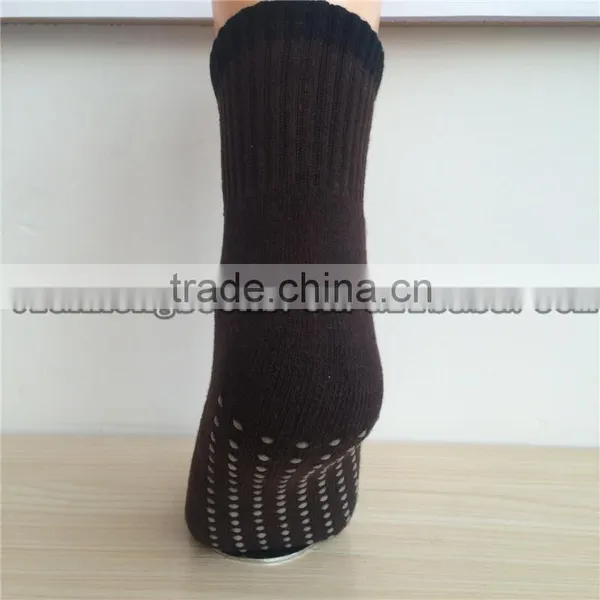 Hot Selling Non Slip Socks Yoga Socks Trampoline Socks Wth Silicone RubberIn Sole photo-2