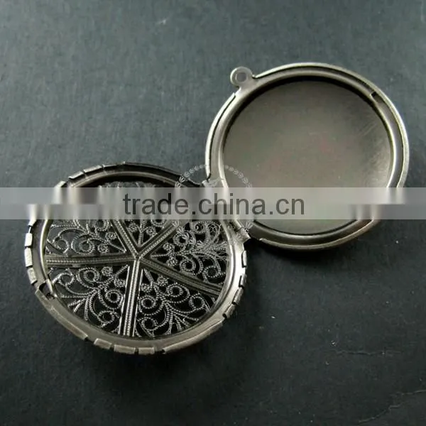 38mm Vintage Style Filigree Antiqued Silver Plated Brass Big Round Photo Locket Pendant Charm DIY Supplies 1113022 photo-3
