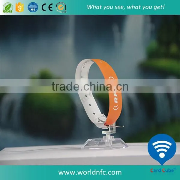 Disposable Ntag213 RFID Paper Wrsitband/one Time Use Rfid Bracelet for Access Control photo-2