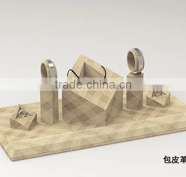 Fashion Design Earring Ring Necklace Display Stand Custom Leather Jewelry Display Set photo-2