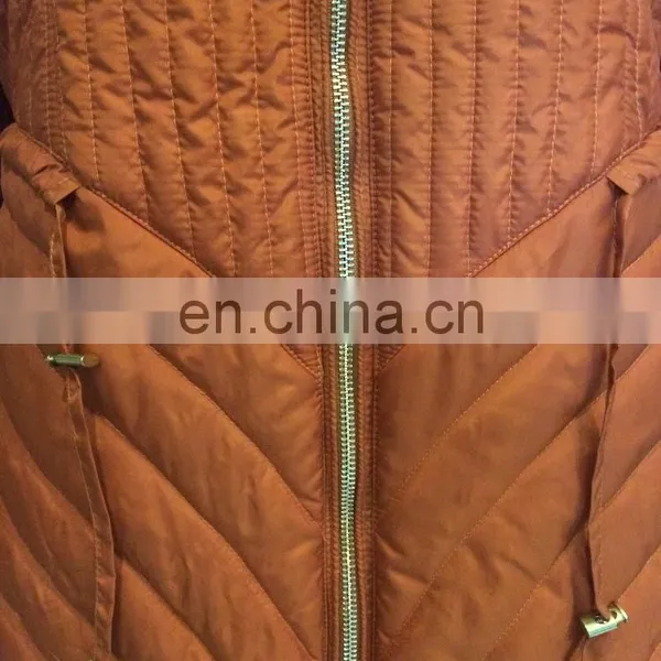 Chinese Manufacturer Women Slim Padded Jacket With Fur Hood photo-4