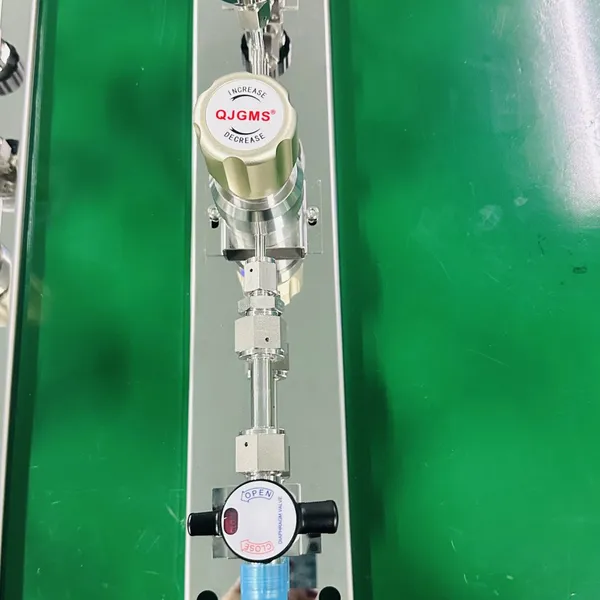 Compact Pressure Reducing Valve With Flanged Connections DN15-DN50 photo-2