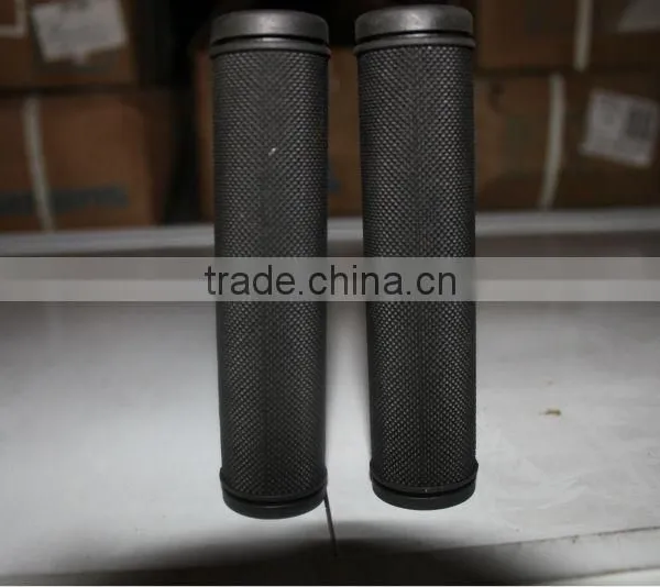 Velo All Black Round Rubber Grip