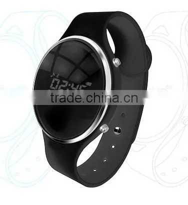 New Smart Bluetooth Watch With Pedometer Phone and Freehand photo-4