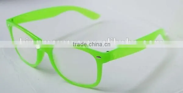 Glow in the Dark Chromadepth 3d Glasses photo-3