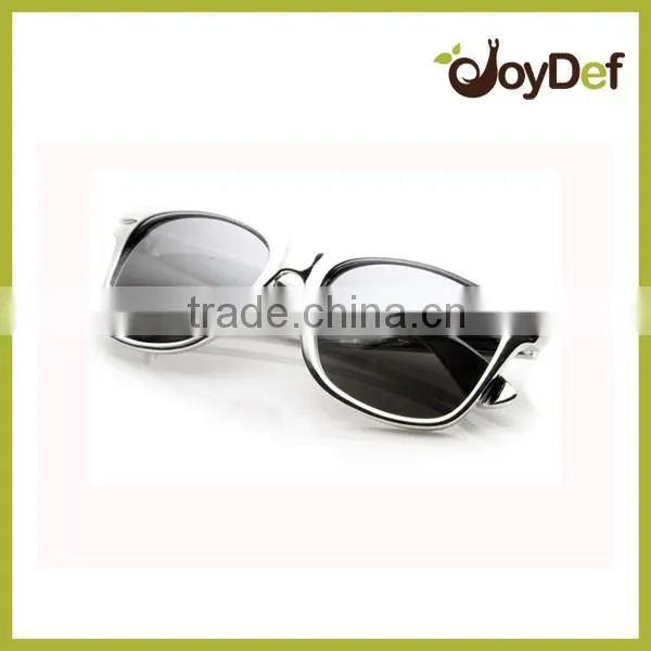 2016 The Most Promotional Luxury High End Retro Novelty Metal Frame Sunglasses With Eyewear Lens