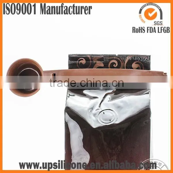 High Quality Sealing Food Bag Clip With Scoop photo-4