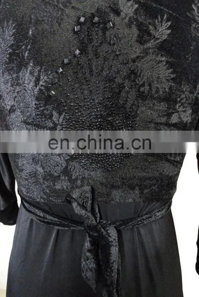 Designer Velvet Burkha With Black Diamond Stone Work / Floral Printed Casual Wear Latest Fancy Burqa (dubai Abaya 2017) photo-6