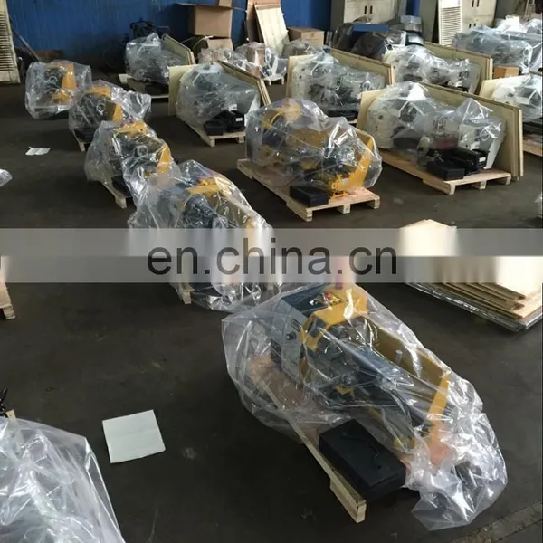 Variable Speed 26mm CQ0625V Manual Mini Lathe Machine Price With CE for Sale photo-5