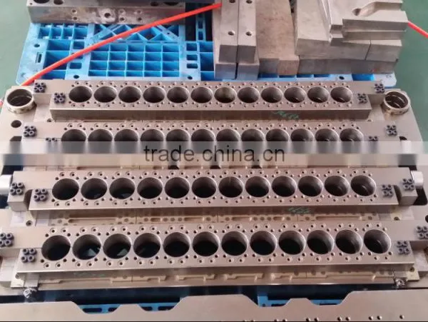 2015 Hot Sale Injection Plastic Pet Tube Mold Manufacturer photo-5