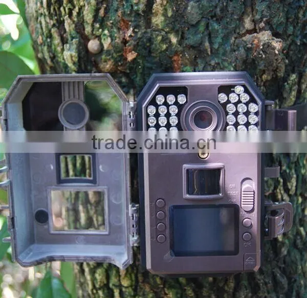 Acorn Trail Digital Hunting Camera No Glow Blue LED Deer photo-3