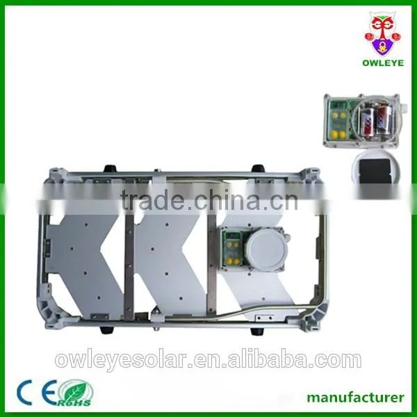 Solar-powered Led Synchro Flashing Arrow Warning Signal photo-5