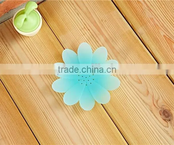New Design Flower Shape Silicone Soap Dish With Drain photo-2