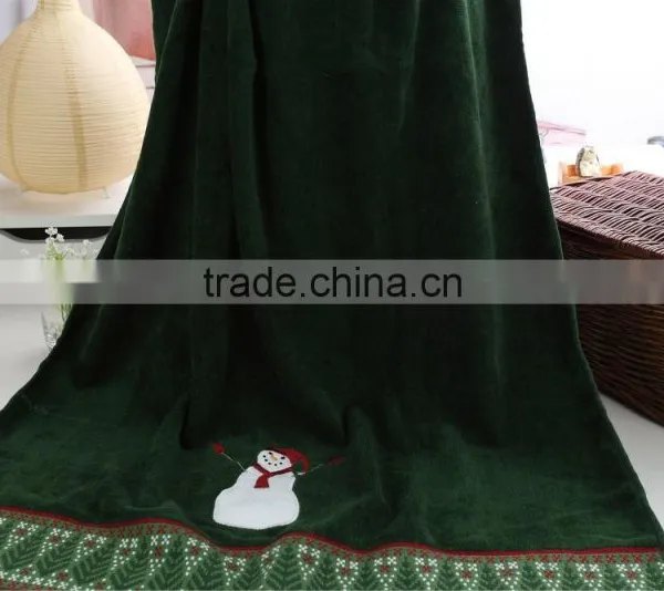 High Quality Cotton Bath Towel Set With Santa Pattern photo-3