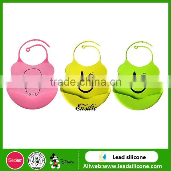 Soft Collapsible Dishwasher Safe Food Grade Silicone Rubber Baby Bibs