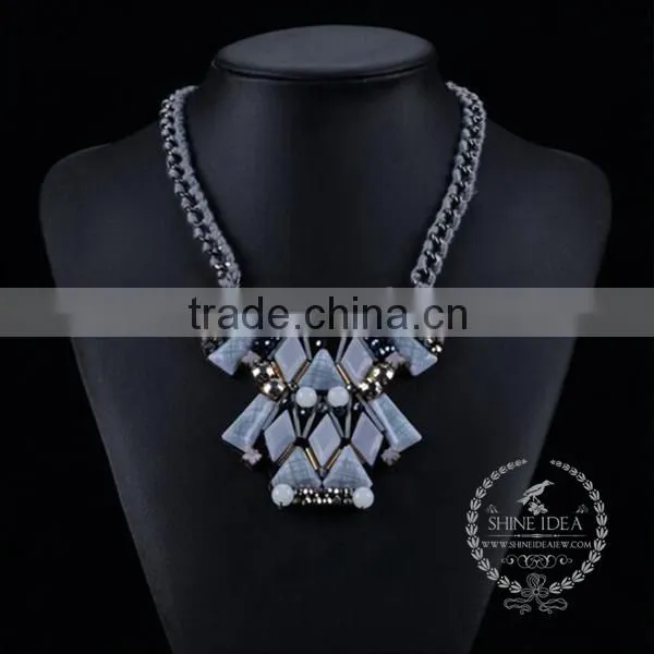 High Quality Vintage Acrylic Resin Chunky Statement Necklace Fashion Women Pendant Necklace 6390050 photo-3