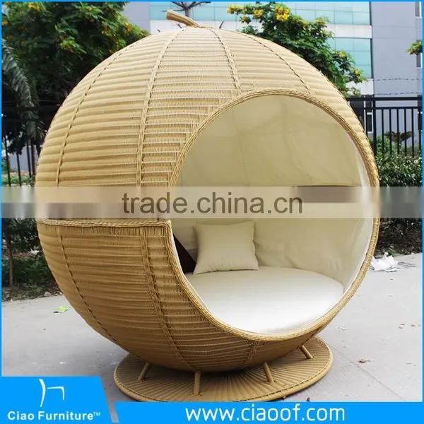 Luxury Hotel Leisure Apple Shape Synthetic Rattan Sunbed / Outdoor Sunbed photo-2