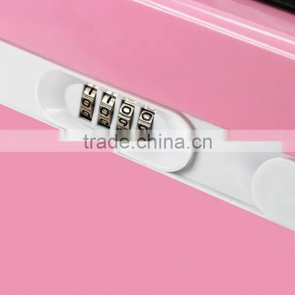 Lockable Plastic Cosmetic Storage Box With Nice Compact Design photo-5