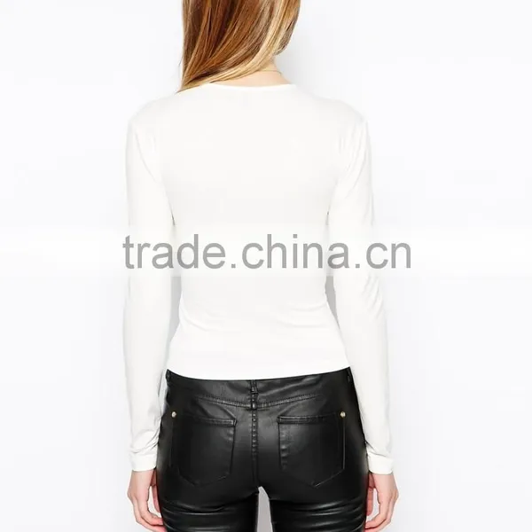 Crop Top With Long Sleeves and Deep PlungeChina Products photo-3