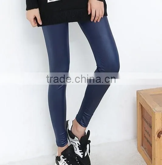 Mature Sexy Pictures Leather Leggings for Women