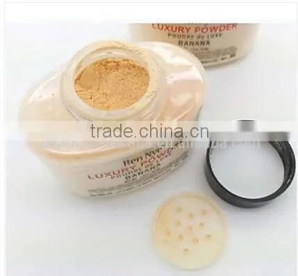 Luxury Powder 42g New Natural Face Loose Powder Waterproof Nutritious Banana Brighten Long-lasting Foundation