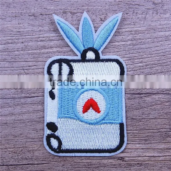 Wholesale Iron-on Embroidered Blazer Crest Glasses Patches photo-5