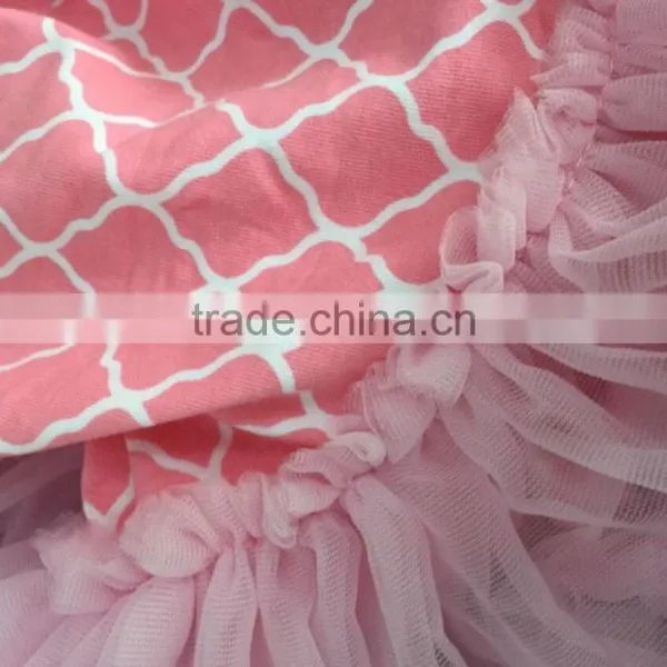 2015 New Pink Quatrefoil Baby Romper Tutu Romper Dress With Matching Headband and Leg Warmer photo-4