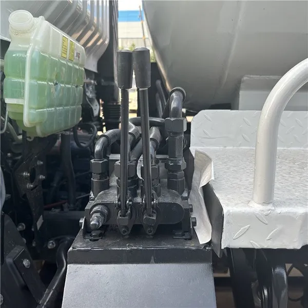 16000L 18000L 20000L Factory Sales Water Tanker Transportation Sprinkler Truck Water Bowser Tank Spray Truck Water Truck photo-3