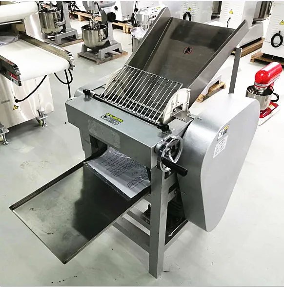 Automatic Dough Kneading Machine Dough Sheet Pressing Machine Dough Sheeter Dough Rolling Machine photo-4