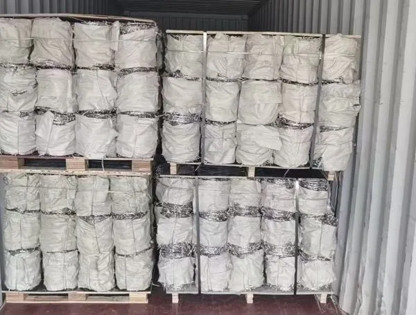 Steel Wire Barbed Mesh With Normal Twist Weaving for Industrial Use photo-3